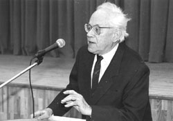 U9.JPG (12912 BYTES)