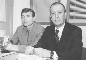 K4.JPG (24883 BYTES)