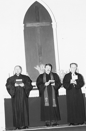 ST3.JPG (39583 BYTES)