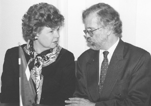 R7.JPG (23603 BYTES)