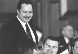 S2.JPG (14749 BYTES)