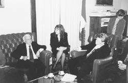 1S.JPG (18972 BYTES)