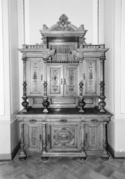 B5.JPG (38998 BYTES)