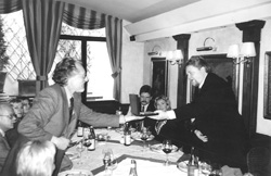 SMAIDS.JPG (24654 BYTES)