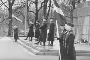 K2.JPG (47851 BYTES)