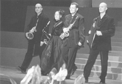 M2.JPG (18971 BYTES)