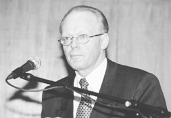 T1.JPG (16747 BYTES)