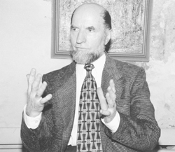 P3.JPG (39194 BYTES)