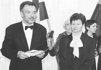 L1.JPG (30363 BYTES)