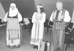 LL8.JPG (25194 BYTES)