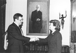 R2.JPG (21127 BYTES)