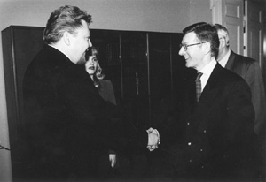 S2.JPG (17834 BYTES)