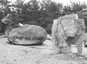 R7.JPG (40927 BYTES)