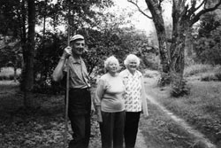 LI2.JPG (21031 BYTES)