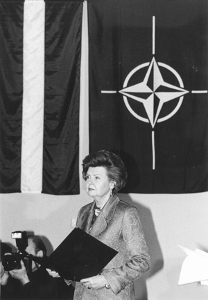 N4.JPG (39470 BYTES)