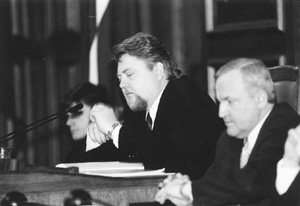 S8.JPG (21318 BYTES)