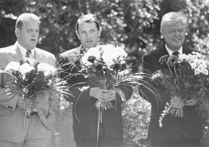 C3.JPG (36057 BYTES)