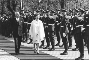 I17.JPG (38452 BYTES)