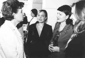 I9.JPG (116049 BYTES)