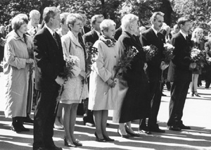 M9.JPG (39235 BYTES)