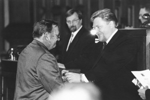 S10.JPG (22204 BYTES)