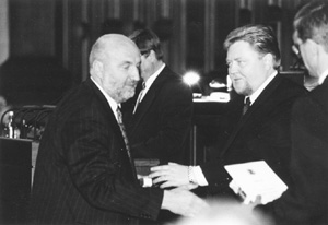 S11.JPG (21869 BYTES)