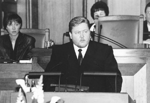 S3.JPG (26241 BYTES)