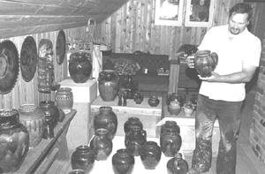 US9.JPG (31429 BYTES)