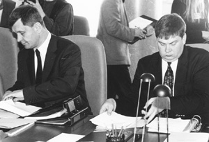 V6.JPG (30263 BYTES)