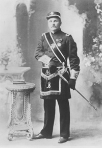 LI2.JPG (24447 BYTES)