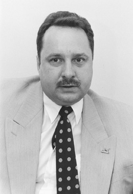 B2.JPG (27469 BYTES)