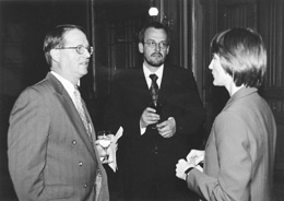 E10.JPG (19928 BYTES)