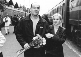 H14.JPG (26111 BYTES)