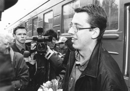 H4.JPG (26517 BYTES)