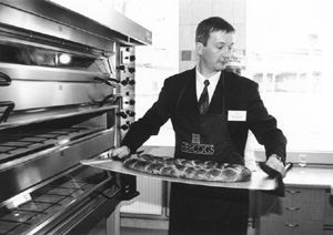 M3.JPG (29337 BYTES)