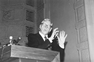 A1.JPG (22438 BYTES)