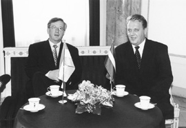 BB1.JPG (21715 BYTES)