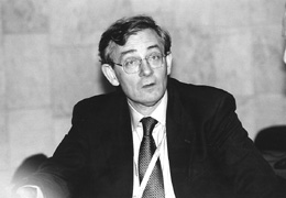 PP2.JPG (16957 BYTES)