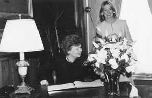 16V.JPG (24945 BYTES)