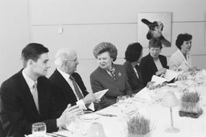 18V.JPG (23276 BYTES)