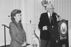 16.JPG (18519 BYTES)