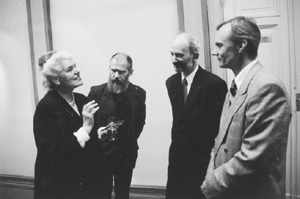 MI3.JPG (21989 BYTES)