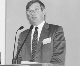 B13.JPG (19356 BYTES)