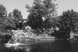 MI3.JPG (33452 BYTES)