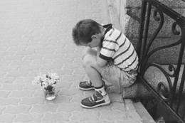 MI4.JPG (26932 BYTES)