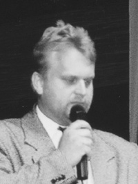 PA4.JPG (17950 BYTES)