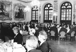 S5.JPG (29568 BYTES)