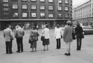 MI2.JPG (30131 BYTES)