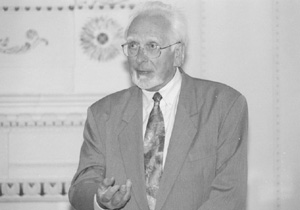 T8.JPG (18598 BYTES)