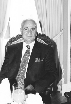 T2.JPG (31468 BYTES)